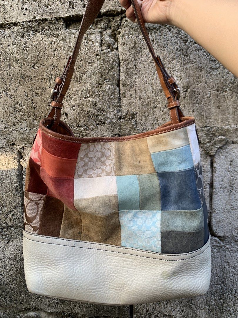 Coach Bag (Category: Shoulder Bags) located in Bayombong. Submitted by declutterbyriri (Listing ID 1467914923, Image 1). Description: Coach PROJECT BAG FREE SHIP — Project bag only, so please manage your expectations. — Issue nasa pics already. Please read the captions carefully before buying. All issues are disclosed naman na po, including leather dryness. — Base color is a mix of light greenish and cream, NOT white. — Actual color is lighter an
