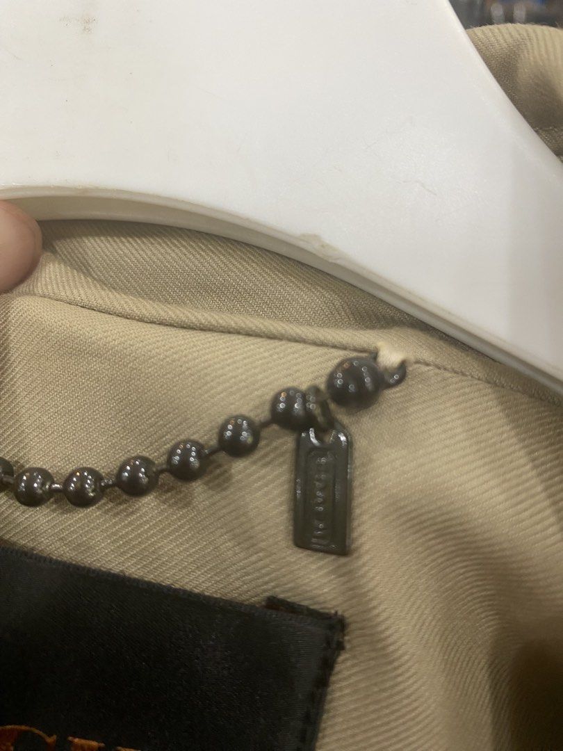 coach coat (Category: Others Tops) located in Manila. Submitted by hell_market (Listing ID 1467992488, Image 3). Description: .