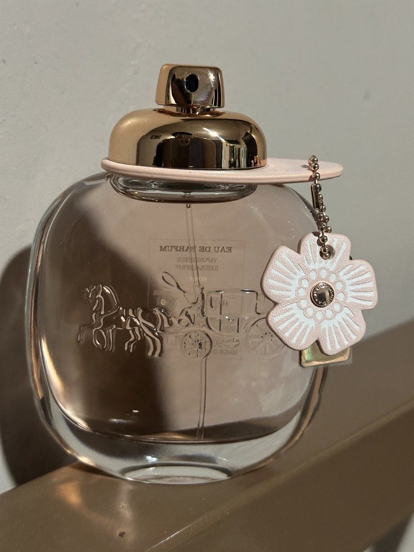 Coach Floral 100ml EDPT tester box (Category: Fragrance & Deodorants) located in Balagtas. Submitted by venta.shop (Listing ID 1468058399, Image 1). Description: Guaranteed original I do not sell fake items or imitation Tester box 100ml EDP.