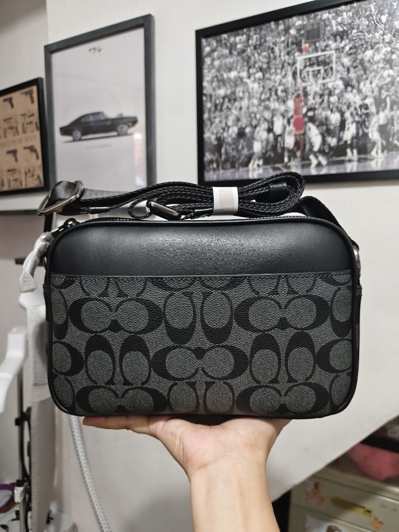 Coach Graham Crossbody Bag (Category: Sling Bags) located in Manila. Submitted by msddirectfactoryoutlet (Listing ID 1468025002, Image 2). Description: Size 9" (L) x 5 3/4" (H) x 2 3/4" (W).