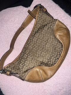 (Category: ) located in . Submitted by roseique2600 (Listing ID 1468035311, Image 1). Description: .
