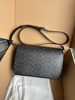 （分類：）位於 。 由 hkluxehk 提交（商品編號 1467934963，圖片 1）。簡介： 。