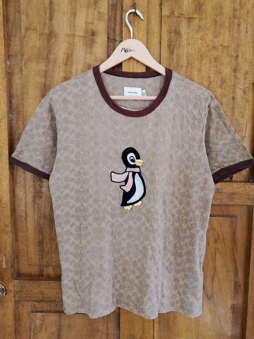 Coach Shirt (Category: Activewear) located in Cateel. Submitted by elayyy_070126 (Listing ID 1467911785, Image 1). Description: .