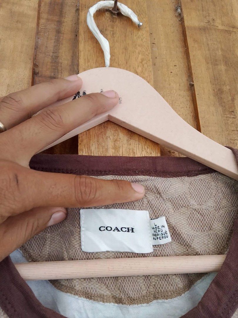 Coach Shirt (Category: Activewear) located in Cateel. Submitted by elayyy_070126 (Listing ID 1467911785, Image 3). Description: .
