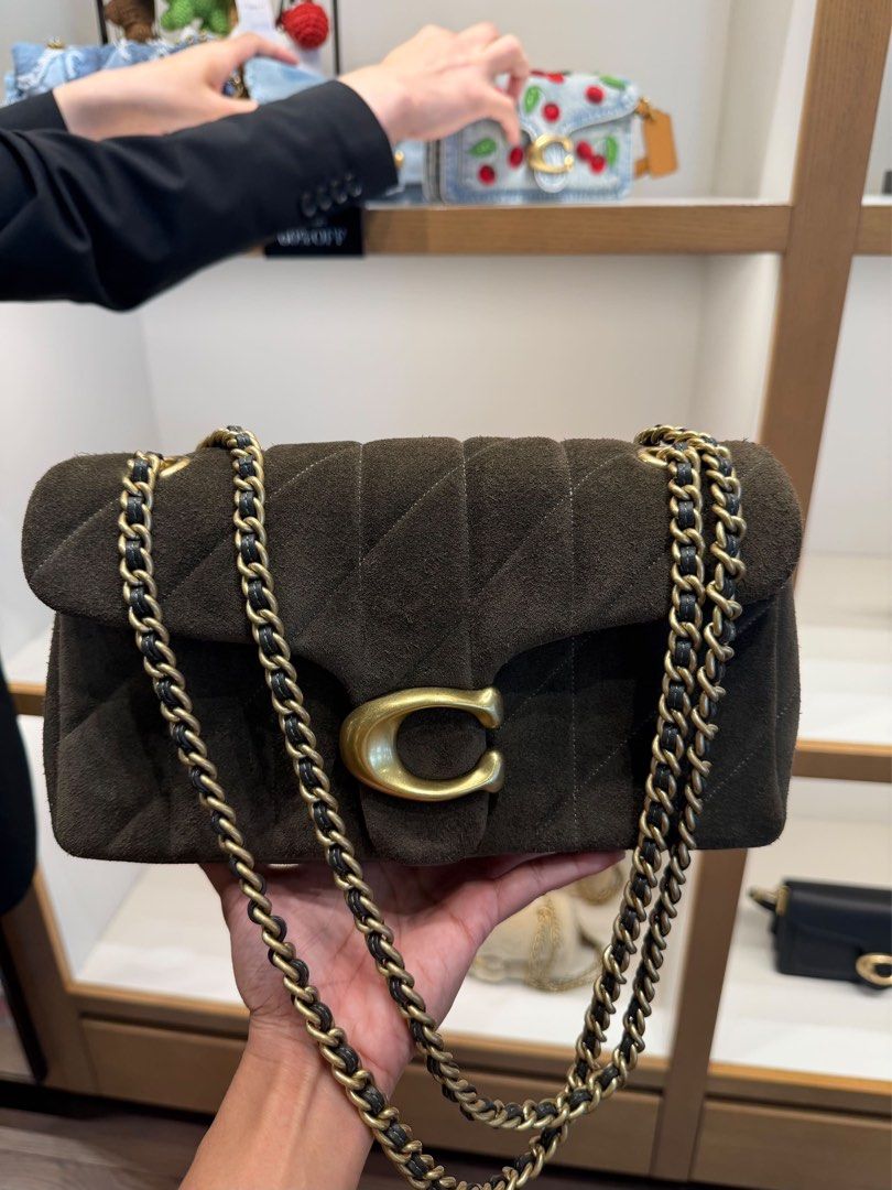 Coach Tabby Bag (Category: Shoulder Bags) located in Manila. Submitted by pasabuydiaries_ (Listing ID 1468039765, Image 3). Description: .