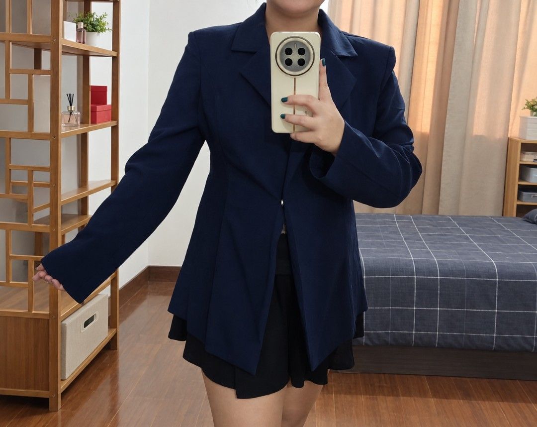 Coat - Navy (Category: Coats, Jackets and Outerwear) located in Manila. Submitted by byjrb (Listing ID 1468028424, Image 2). Description: 🛍️ Brand-new items from SHEIN, Emery Rose, Zaful & more! Size : Large 📦 Shipping: LBC / J&T / Lalamove 💸 MOP: GCash / BPI only DM for inquiries! 💌.