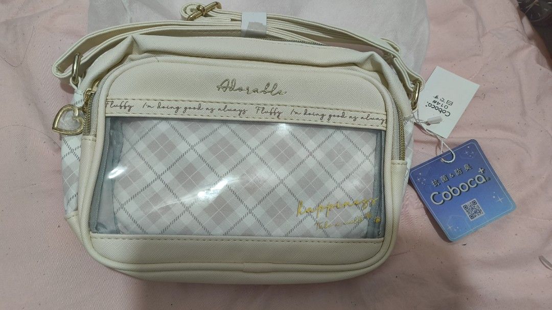 Coboca transparent front sling bag (Category: Cross-body Bags) located in Cavite. Submitted by swiftfish_2c26c0 (Listing ID 1467984214, Image 1). Description: .