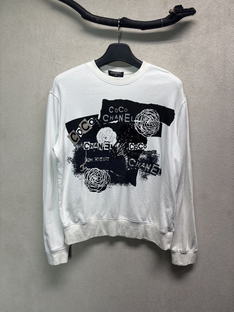 Coco Chanel Crewneck (Category: Coats, Jackets and Outerwear) located in Baybay. Submitted by thrift.ed2023 (Listing ID 1468018569, Image 1). Description: Coco Chanel Crewneck Large to XL 22x25 No Issue Good as New .