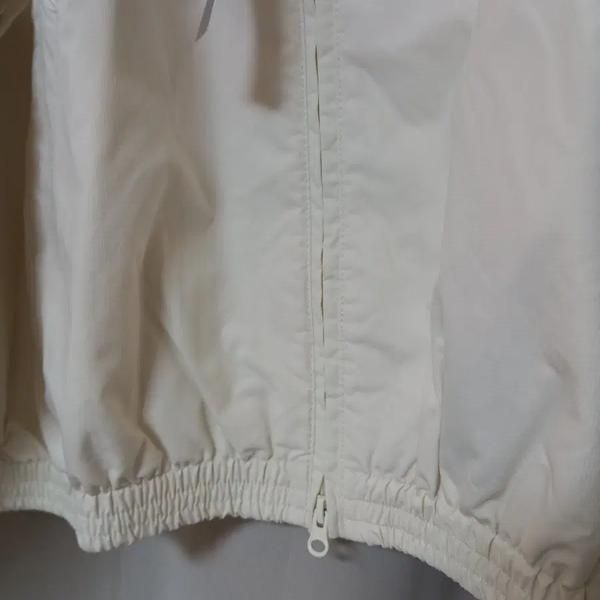 CODEGRAPHY Tech Short Jacket (Category: Coats, Jackets and Outerwear) located in Singapore. Submitted by bunjangpartners (Listing ID 1468050955, Image 3). Description: Sealed brand new item. No special notes. Sizes available: M, L, XL -> Please specify your choice in the request. Transactions are made through direct safe payment. No returns or exchanges. Expected to ship next day (standard delivery, excluding holidays). --[Before You Buy]-- Sourc