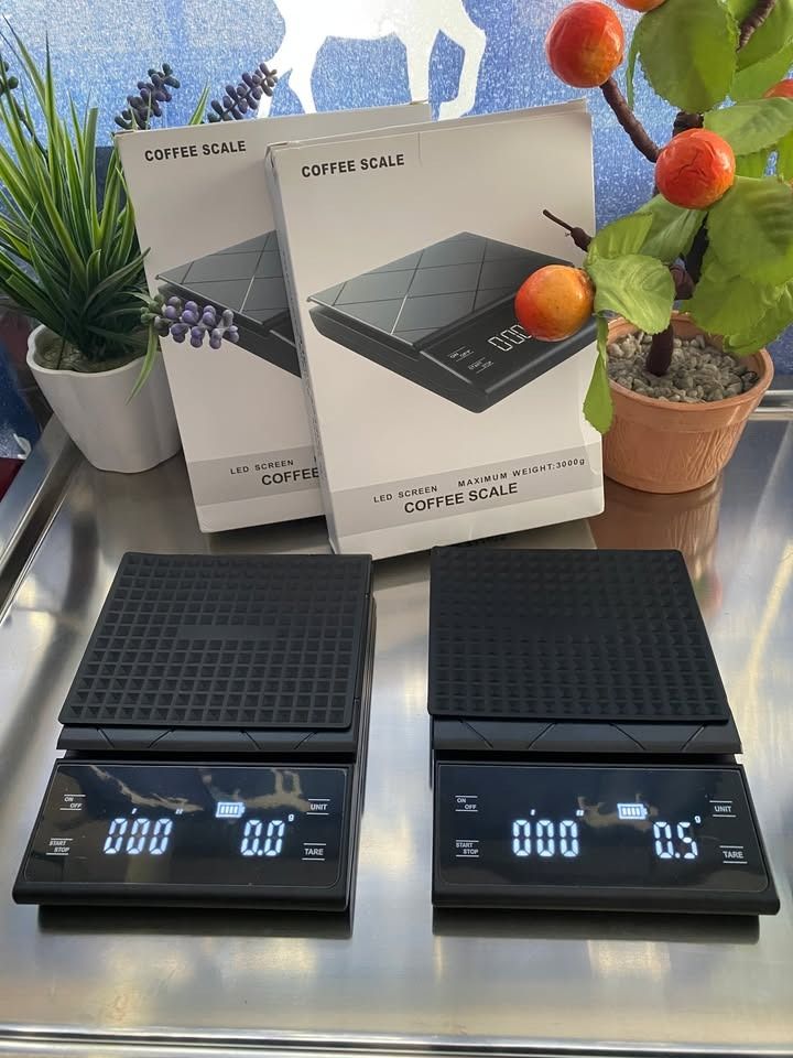 Coffee Scale with Timer (Category: Coffee & Tea Tableware) located in Las Pinas. Submitted by elnictomasco (Listing ID 1467849923, Image 1). Description: Coffee Scale with Timer Capacity: 3kg x 0.1g Pick up or Shipping: LBC | J&T | Lalamove 📍Las Pinas City, Metro Manila.