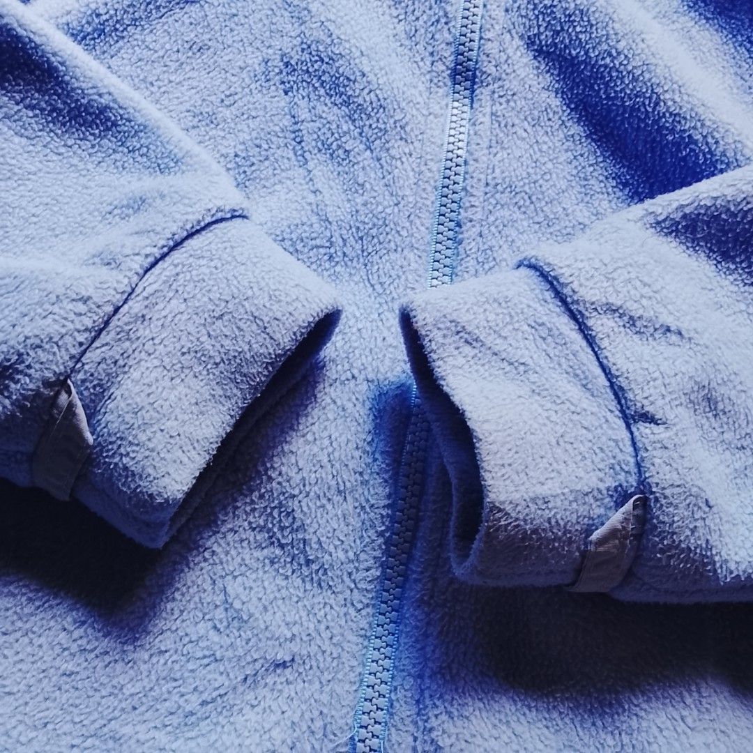 Columbia - Pastel Blue Interchange Fleece Jacket (Category: Coats, Jackets and Outerwear) located in Angeles City. Submitted by sselects_ (Listing ID 1467879347, Image 3). Description: Details of the item: *Color may vary due to lighting Size: fits S-M, S on tag Width: 22" Length: 23" Sleeves: 22" Issue: needs wash Condition: Excellent ALL ITEMS ARE NEGOTIABLE.