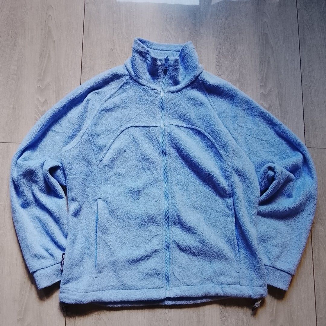 Columbia - Pastel Blue Interchange Fleece Jacket (Category: Coats, Jackets and Outerwear) located in Angeles City. Submitted by sselects_ (Listing ID 1467879347, Image 1). Description: Details of the item: *Color may vary due to lighting Size: fits S-M, S on tag Width: 22" Length: 23" Sleeves: 22" Issue: needs wash Condition: Excellent ALL ITEMS ARE NEGOTIABLE.