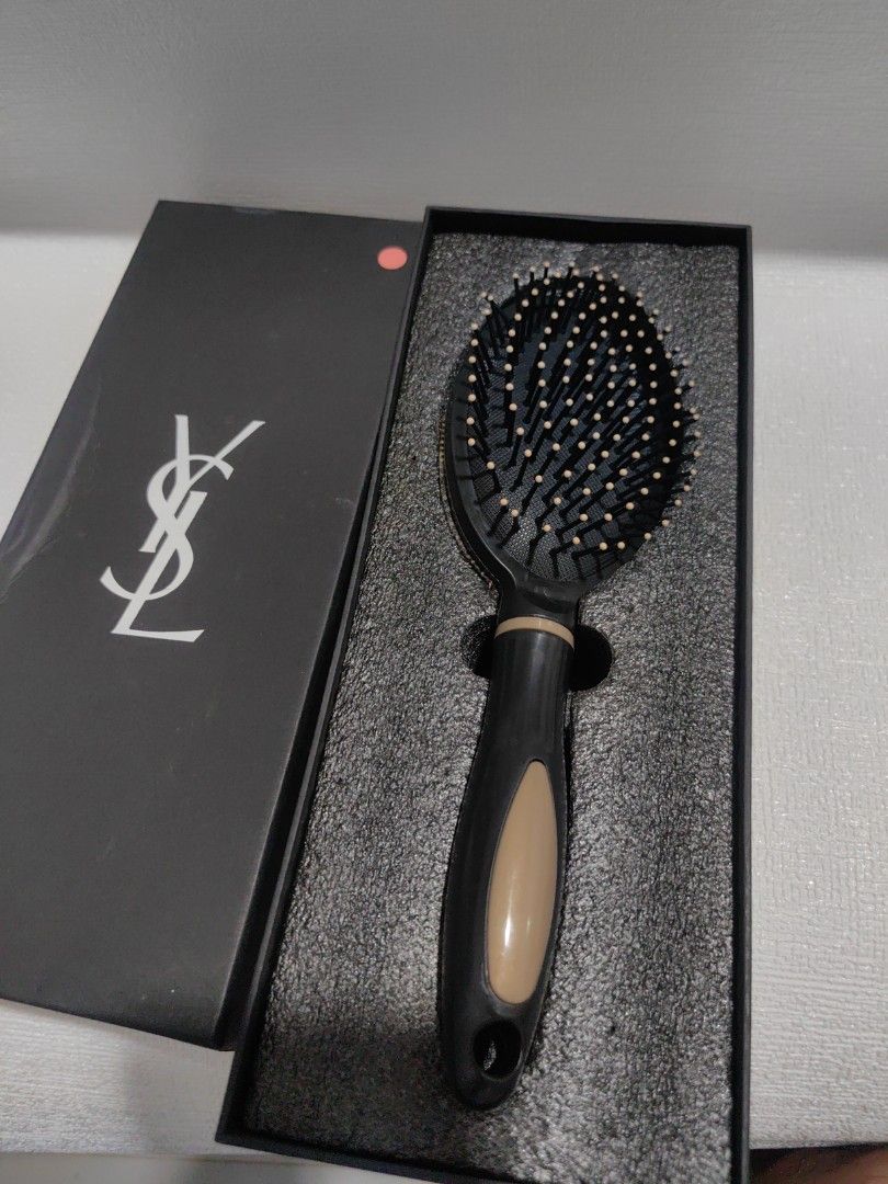comb inspo (Category: Luxury Accessories) located in Cavite. Submitted by jjcollectiveshop (Listing ID 1467903315, Image 1). Description: inspo comb.