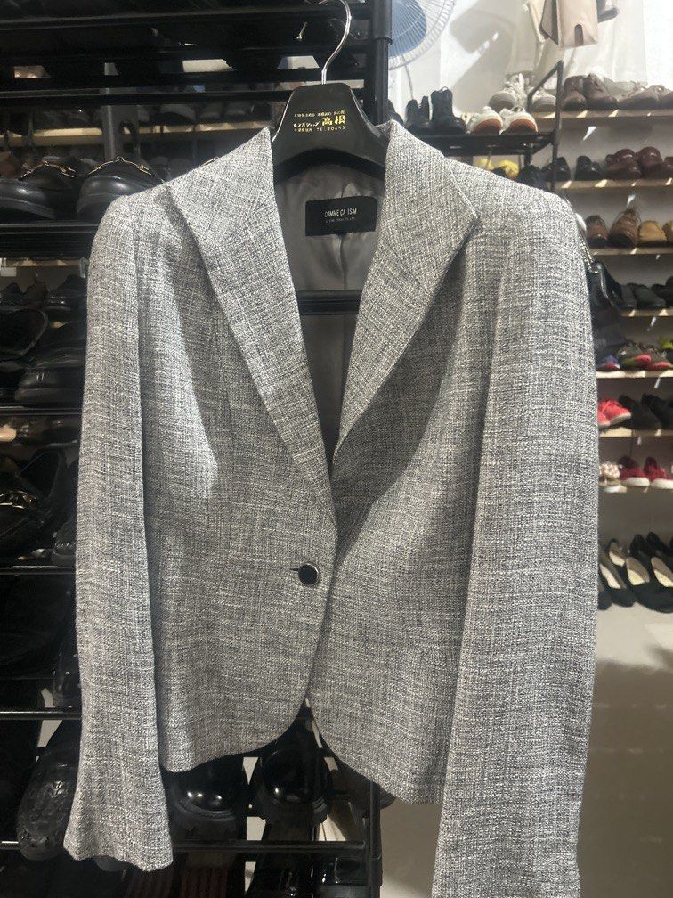COMME CA ISM (Category: Coats, Jackets and Outerwear) located in Cavite. Submitted by cecitrifthshop (Listing ID 1467901931, Image 1). Description: This item appears to be a gray textured single-button blazer or jacket from the Japanese brand COMME CA ISM (by Five Foxes)..