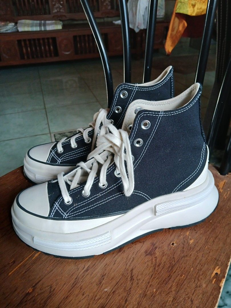 Converse Run Star Legacy CX size 39 (Category: Shoe inserts) located in Urdaneta. Submitted by anonie (Listing ID 1467941776, Image 2). Description: ~ from package, no box ~ never been used.