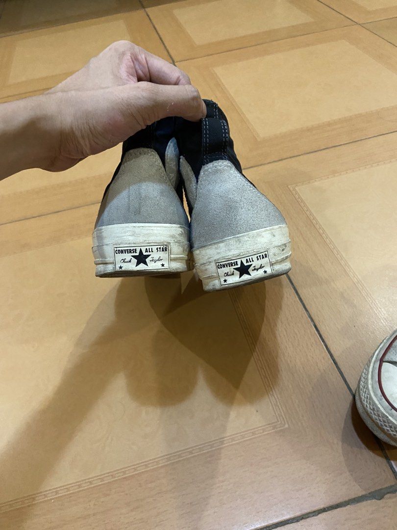 Converse Chuck Taylor All Star High Top (Category: Sneakers) located in Manila. Submitted by archiebald24 (Listing ID 1467987182, Image 2). Description: Selling as pack Size 8 M converse sizing Used- heel drags .