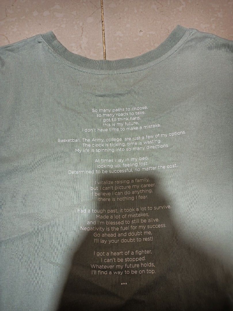 Create Your Future Light Green Tee (Category: Tshirts & Polo Shirts ) located in Lapu Lapu. Submitted by rebuild.arkives (Listing ID 1467939533, Image 3). Description: ‎Create Your Future Light Green Tee ‎ ‎📏 Size Guide (Inches): ‎Length - 28 ‎Width - 21 ‎ ‎Color: 10/10 ‎Condition: 10/10 ‎Issue: None ‎ ‎📝 Heads up: ‎• This is a thrift item so please manage your expectations. ‎• Color may slightly differ due to lighting. ‎• Washed and ready to w