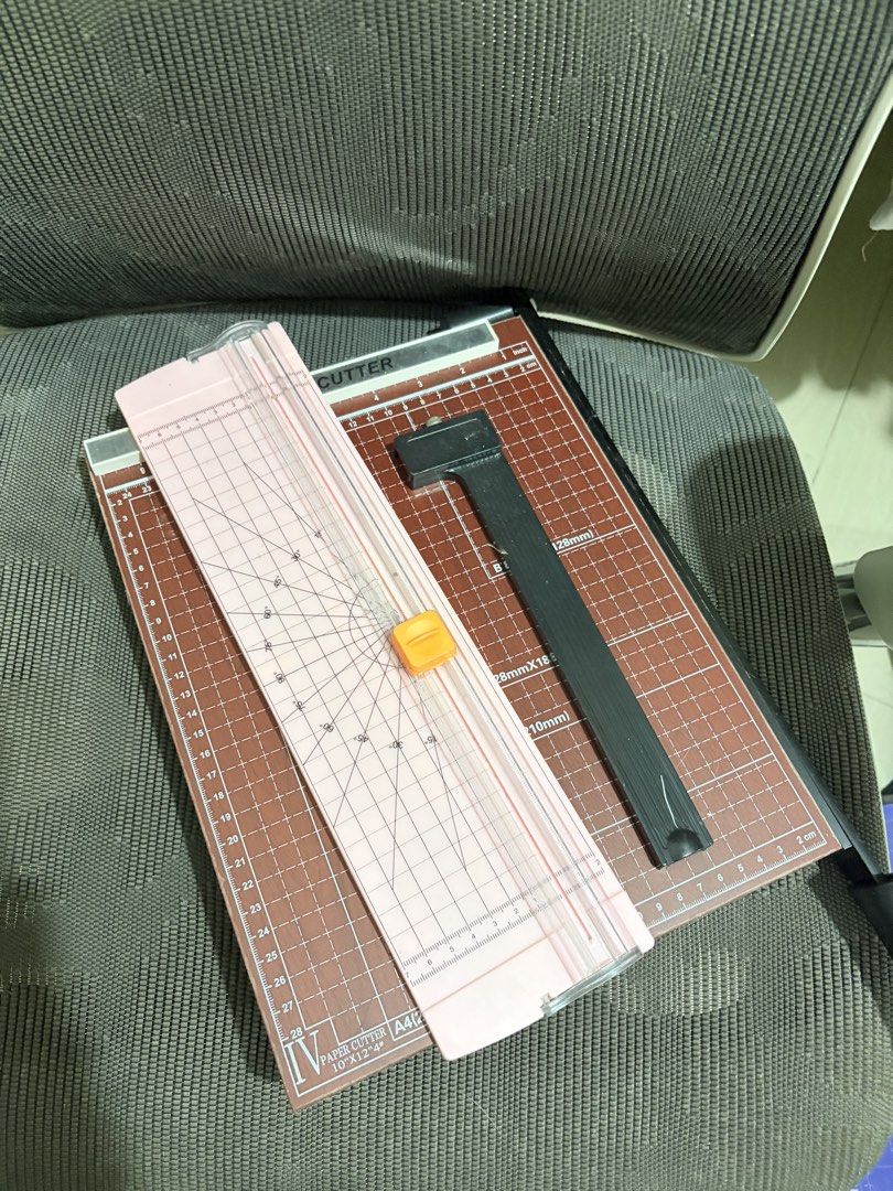 Cricut Explore Air 2 + Inclusions (Category: Craft Supplies & Tools) located in Manila. Submitted by tasipot (Listing ID 1468017537, Image 3). Description: “DECLUTTERING” Cricut Explore air 2 with inclusions for Sale! Negotiable pag kunin agad With… - Tools for Cricut machine and 1 strong grip mat - Laminate hot/cold machine. - QUAFF with mix brand sticker papers kraft, glossy and matte (idk kung Ilan pa quantity ng lahat pero ung sticker papers 
