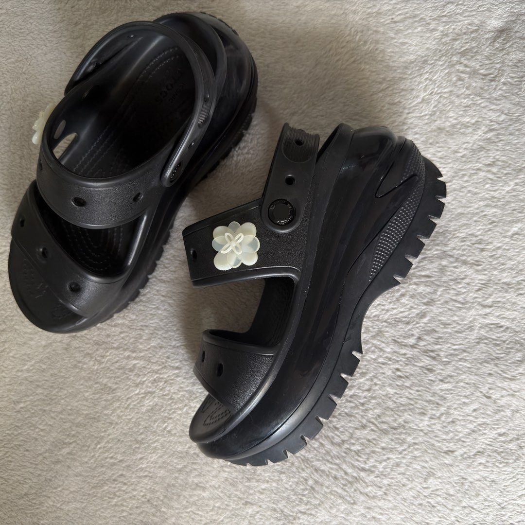 Crocs Women's Bae Sandal | Black (Category: Sandals) located in Quezon City. Submitted by helloherl_ (Listing ID 1467842712, Image 2). Description: W5 M3 Used only once With free flower jibbitz (original) Too high for me.