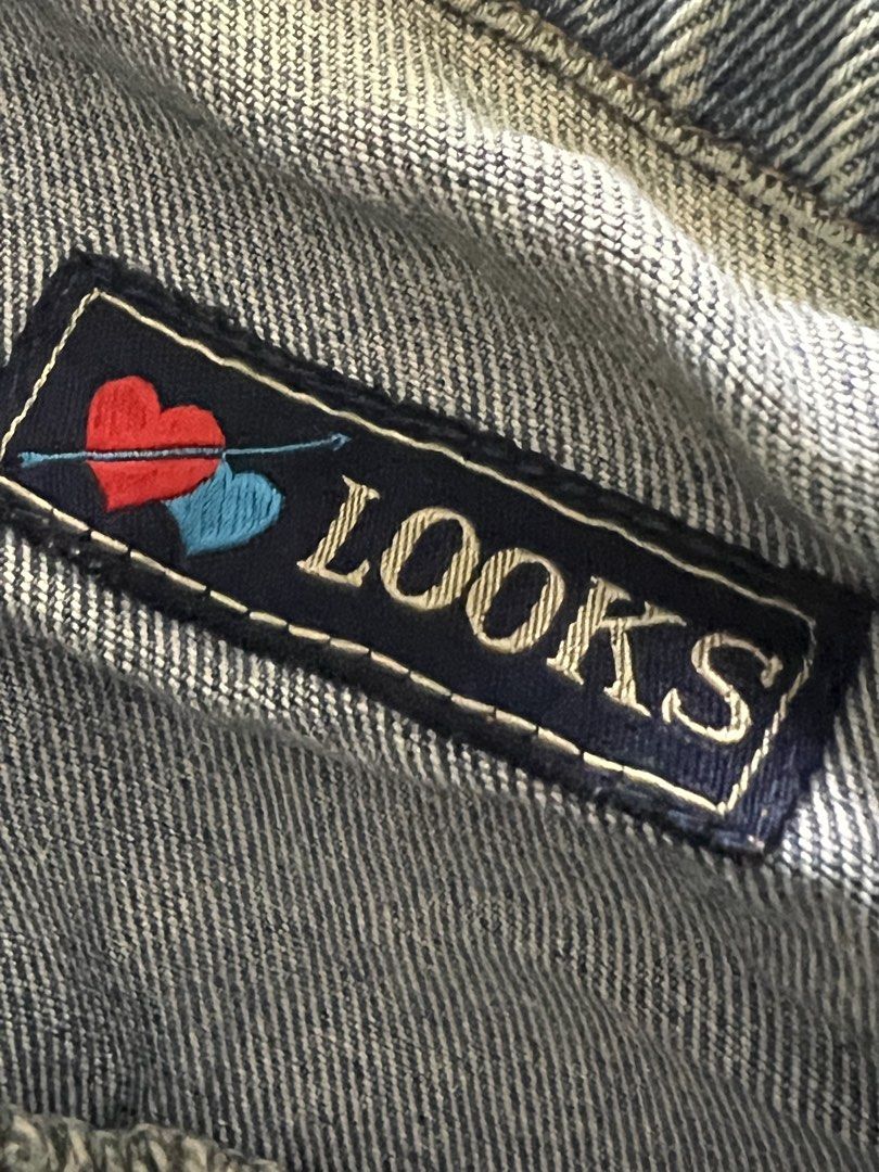 Cropped denim jacket 3/4 sleeve (Category: Coats, Jackets and Outerwear) located in Las Pinas. Submitted by jilanah (Listing ID 1468025998, Image 2). Description: .