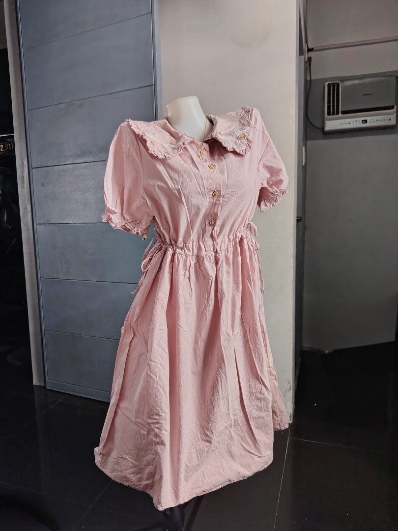 cutesy pink dress 🍥 (Category: Dresses) located in Hermosa. Submitted by lcvelycath (Listing ID 1467883853, Image 3). Description: size: s-l mine: ₱199 bid: ₱+10 lock: ₱399 (shipped) EOB: sunday—october 18, 2026 °. thrifted, pre-loved, or brand new but ready to wear (some aren't bcs i don't have the time to wash them, very sorryy :<) colors may vary due to lightning & quality 𐙚 °. check details before mine joy miners will be posted :> 𐙚 °. pay