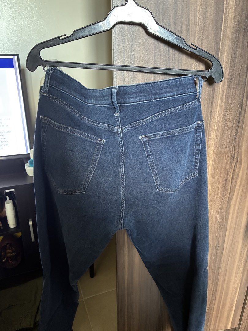 Dark Blue Denim Jeans (Category: Jeans) located in Las Pinas. Submitted by mrcolorless (Listing ID 1467915497, Image 2). Description: - Color: Dark blue with slight fading on front thighs - Fit: Straight-leg, comfortable everyday fit - Details: Classic five-pocket design, button closure, zipper fly - Condition: Well-maintained stitching, clean back pockets - Styling: Versatile staple piece, easily pairs with t-shirts or hoodies.
