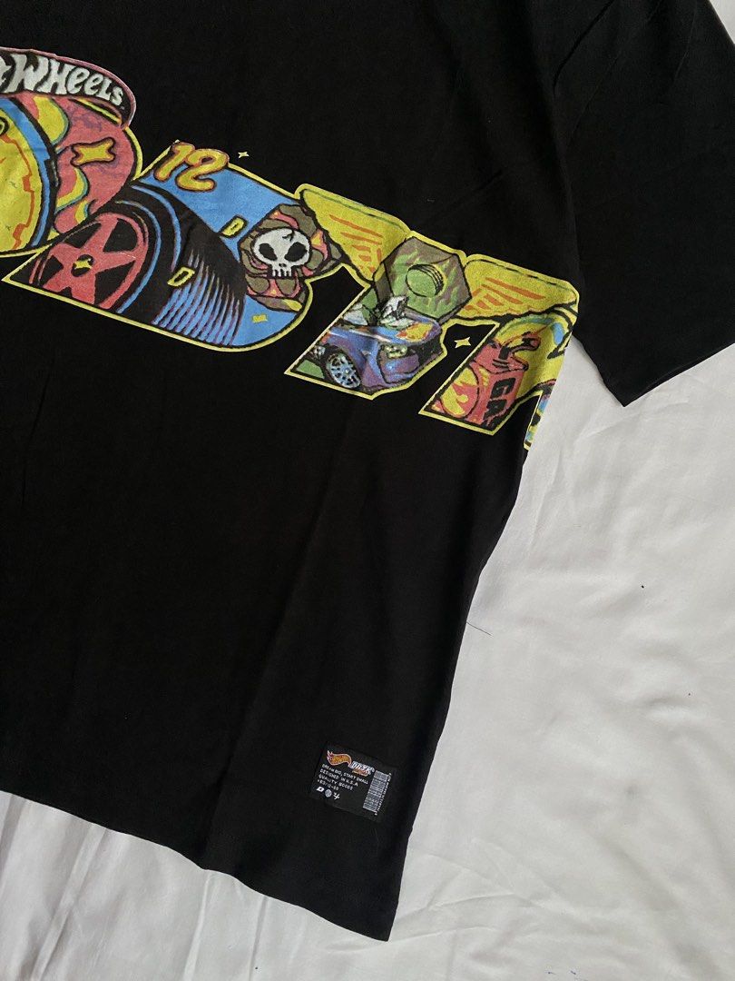 DBTK x Hotwheels Men Shirt (Category: Tshirts & Polo Shirts ) located in Tumauini. Submitted by bihisbyme (Listing ID 1467969174, Image 2). Description: Inclusion * Individual pouch .