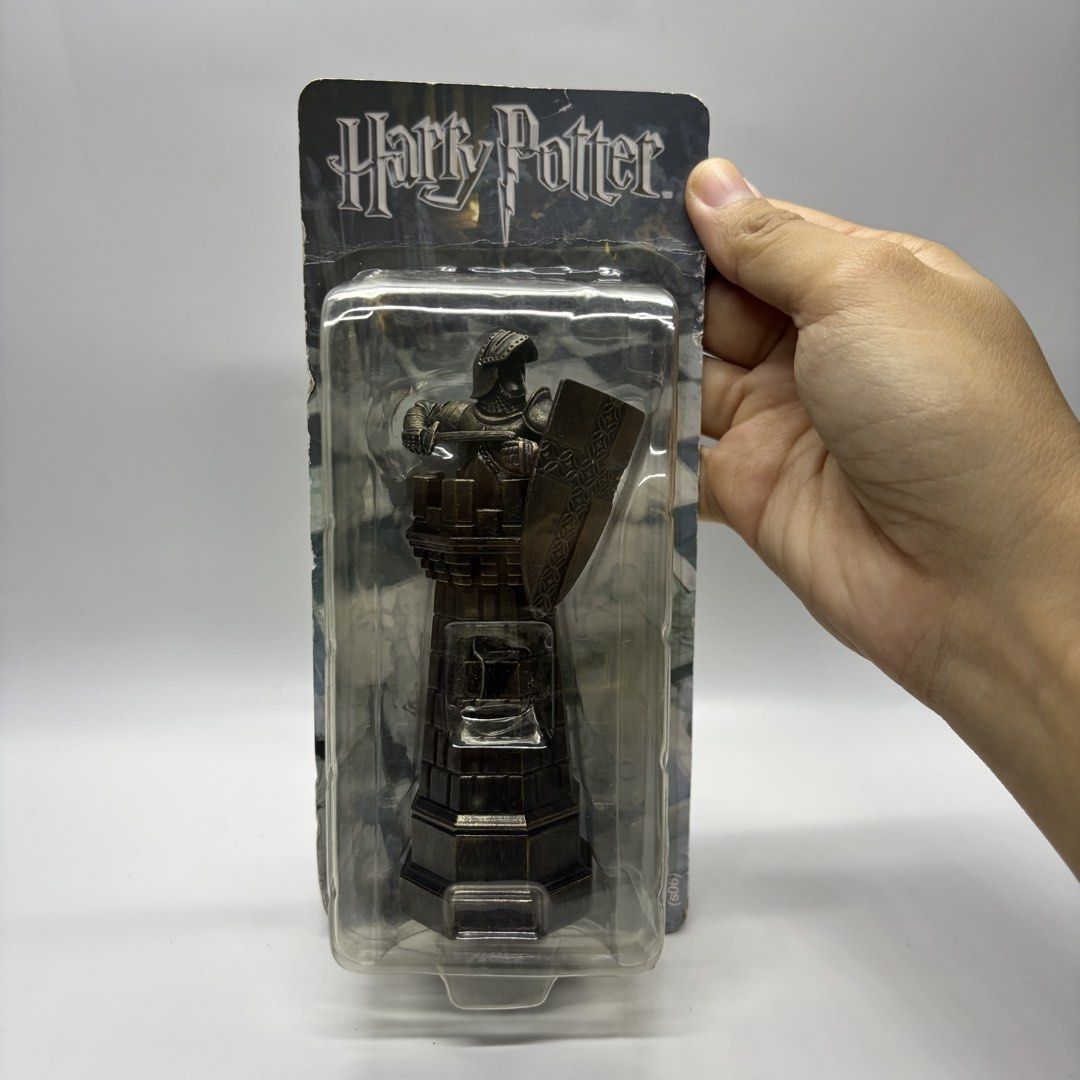 DeAgostini Harry Potter Wizard Chess Black Rook (Category: Character Goods) located in General Trias. Submitted by shxx_phine (Listing ID 1467847357, Image 1). Description: 📌LP posted, PLS refrain from haggling 📌 all items are japan surplus finds 📌 STRICTLY mine now, pay after invoice 📌 NO RUSH shipping (we ship every tues & fri, depending on our availability) 📌 NO cancellation, return and refunds mod | j&t, lalamove mop | gcash , maribank �