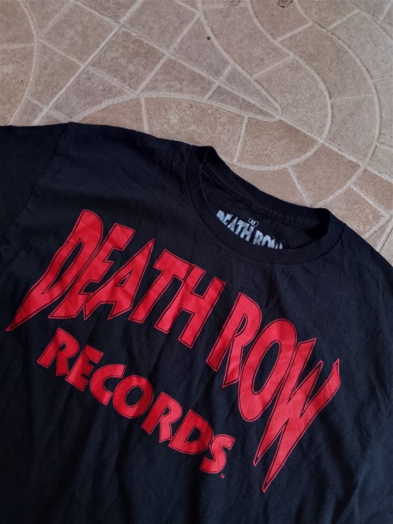 Death Row Records (Category: Tshirts & Polo Shirts ) located in Ligao. Submitted by ulapipot (Listing ID 1467953538, Image 2). Description: 20.5/27 As New Condition 9.8/10 Color Rate No Issues.
