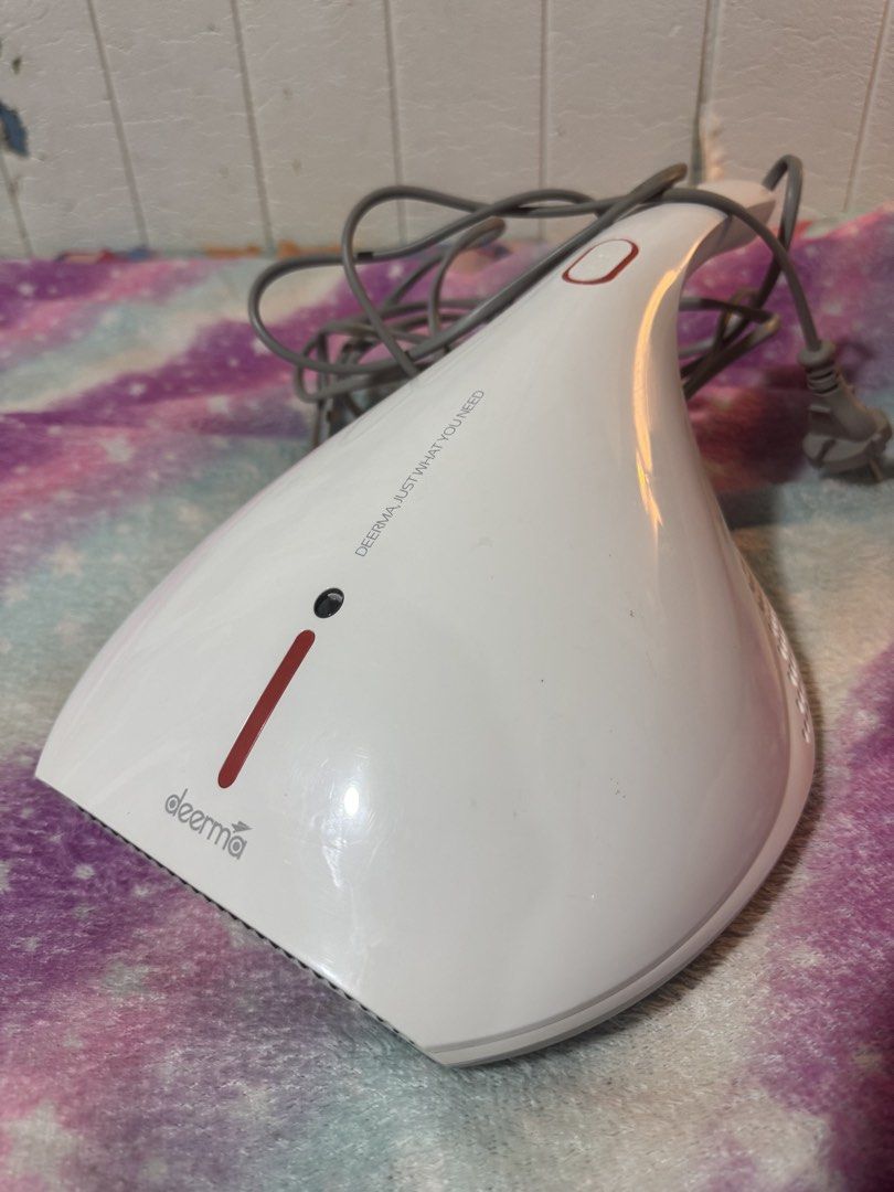 Deerma CM800 Dust Mites Remover (Category: Vacuum Cleaner & Housekeeping) located in Binangonan. Submitted by jeysijane (Listing ID 1467842253, Image 2). Description: Barely used. With box pa. .