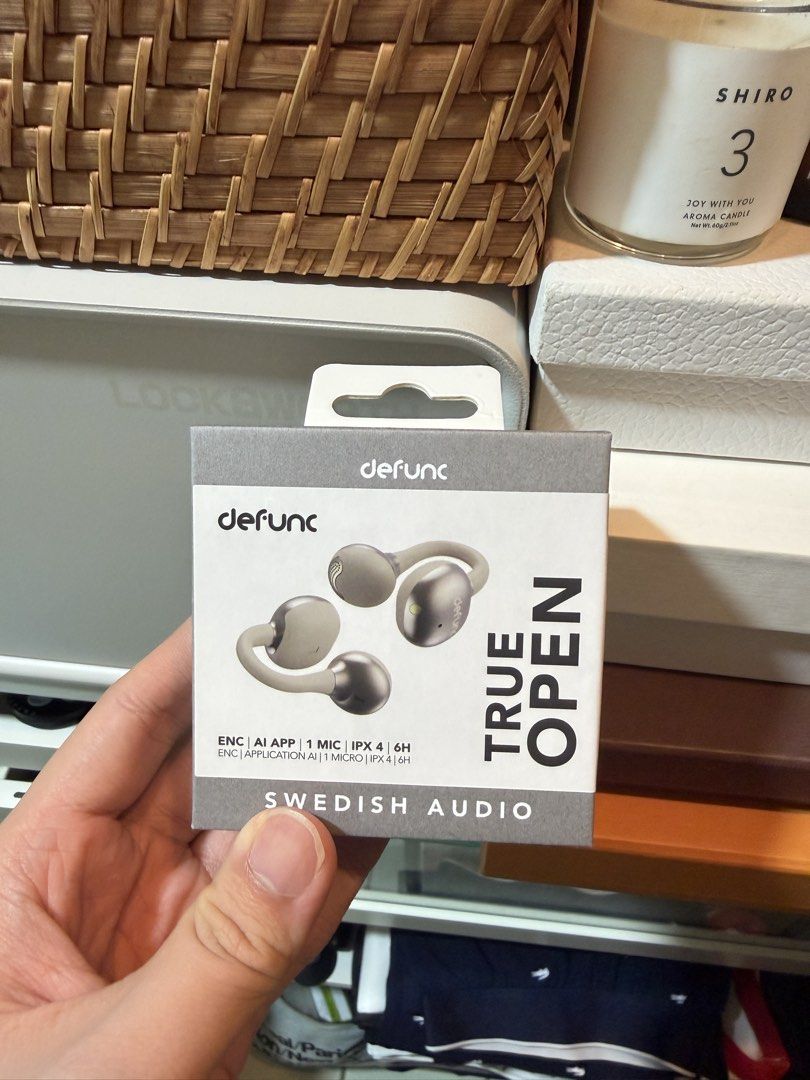 Defunc True Open Open-Ear Wireless Earbuds - Beige (Category: Earphones) located in Balanga. Submitted by kyleweeee (Listing ID 1468022319, Image 3). Description: Perfect for running and other outdoor activities .