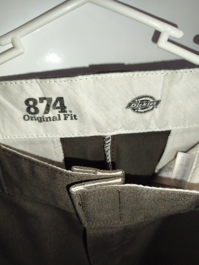 Dickies 874 Work Pants Brown size 34 (Category: Chinos) located in Paranaque City. Submitted by seth.fernand0 (Listing ID 1468024433, Image 3). Description: Dickies 874 Original Fit - Color: Brown - Size: 34x32 - Condition: 8/10, used with care, still stiff. - Fit: Straight leg cut. Bought in 2023 before Dickies phased out of Philippine market. Also selling sz34 Dickies 874s in black and khaki. Check my profile for the listings. RFS: Decluttering