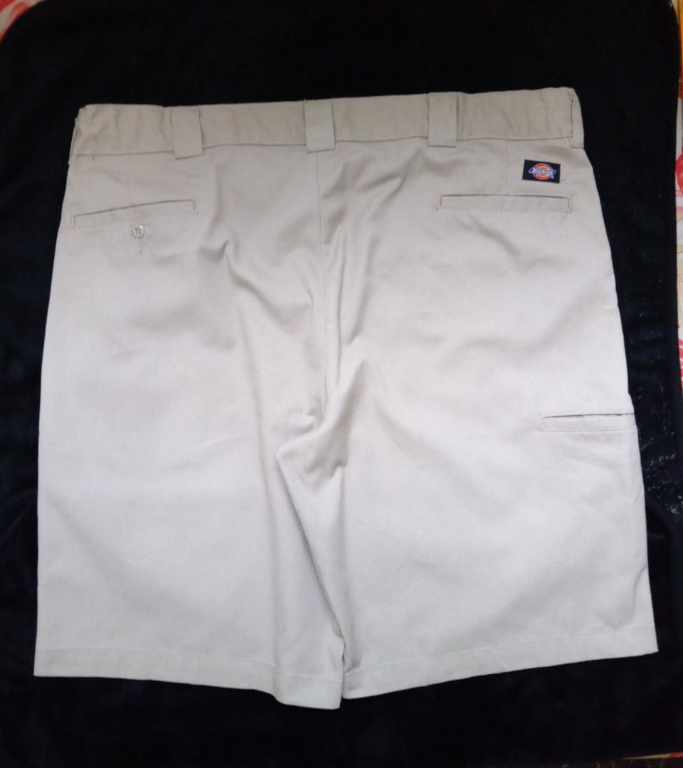 Dickies relax fit short (Category: Shorts) located in Akbar. Submitted by bethlehema07352 (Listing ID 1467983897, Image 3). Description: .