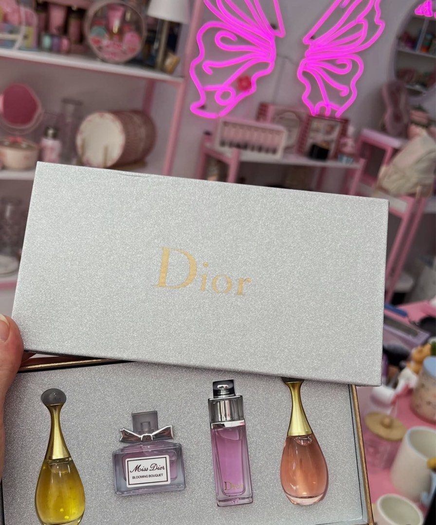 Dior Miniature Perfume Gift Set 4-Piece Box (Category: Fragrance & Deodorants) located in Paranaque City. Submitted by mmacita (Listing ID 1467935872, Image 2). Description: - Brand new Dior mini perfume gift set - Includes 4 miniature bottles: * 2x J'adore * 1x Miss Dior Blooming Bouquet * 1x Dior Addict - original packaging - Perfect pang gift .