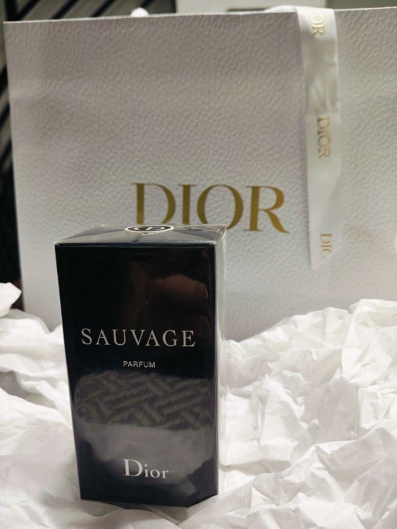 Dior Sauvage - 60ml (Category: Fragrance & Deodorants) located in Valenzuela. Submitted by NA_MI (Listing ID 1467995294, Image 1). Description: Guaranteed Authentic 💯 Original bottle RFS: Need cash.