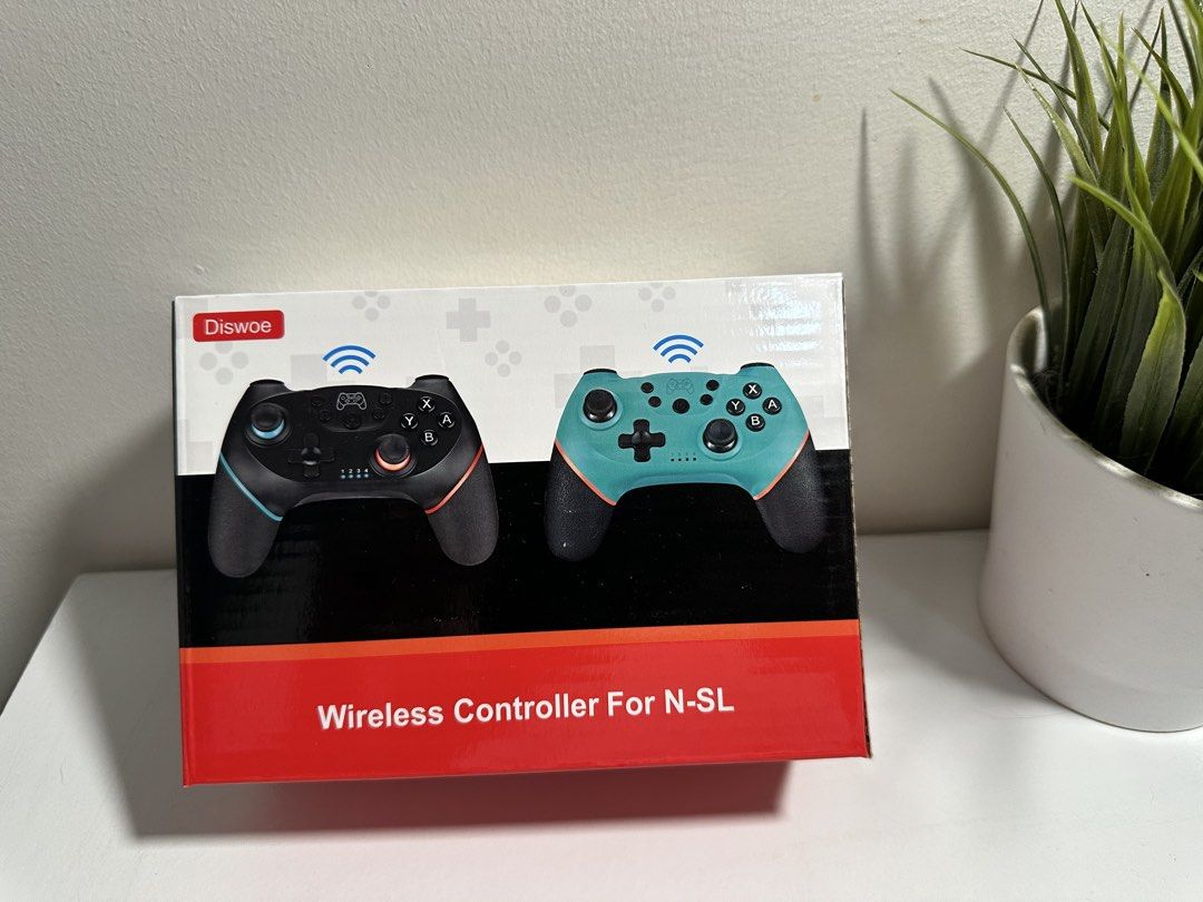 Diswoe Wireless Controller for Nintendo Switch/ Switch 2/Xbox (Category: Controllers) located in Manila. Submitted by s.kit.27 (Listing ID 1468004637, Image 1). Description: Diswoe Wireless Controller for NS-L Brandnew Conditon.