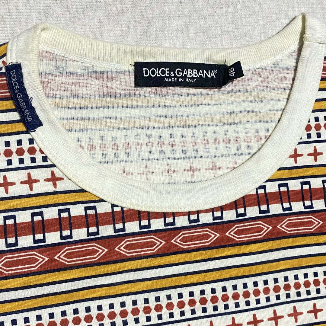 Dolce & Gabbana (Category: Shirts) located in Mabalacat. Submitted by stellargarments (Listing ID 1467887047, Image 3). Description: Length : 26 Width : 20 Condition : 9/10 GANDA NG LOGO / DESIGN WITH PATCH LOGO SA LEEG MISMONG TELA NA YUNG AOP COMPLETE TAGS VERY COMFY & SMOOTH ON SKIN NEED WASH FRESH FROM BALE.