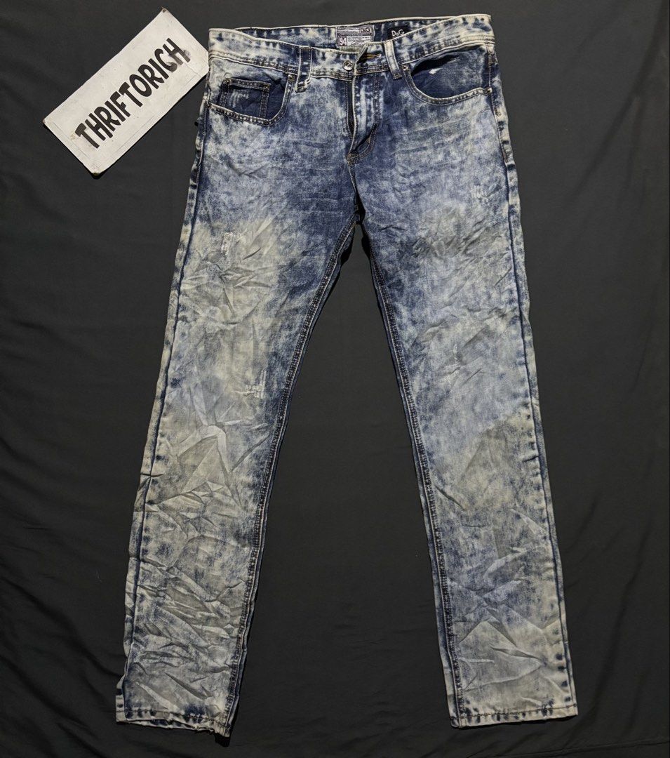 DOLCE AND GABBANA PANTS (Category: Luxury Apparel) located in Taytay. Submitted by dwinsapparel (Listing ID 1467934561, Image 2). Description: DOLCE AND GABBANA PANGS W-32-34 L-42 LEG HOLE -11.5 HEM - 7 EXCELLENT CONDITION NEED WASH COMPLETE TAGS.
