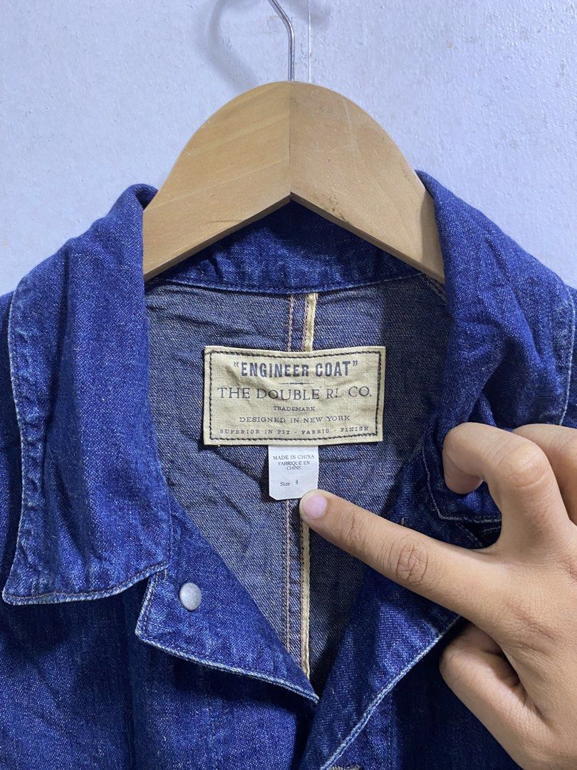 Double RL ENGINEER COAT (Category: Coats, Jackets and Outerwear) located in Muntinlupa City. Submitted by keaquintan94623 (Listing ID 1467993013, Image 3). Description: Double RL engineer coat Selvedge line 21x29 Shoulder 18 Sleeve length 25 No issue Excellent condition - 3500 only Dm to purchase.