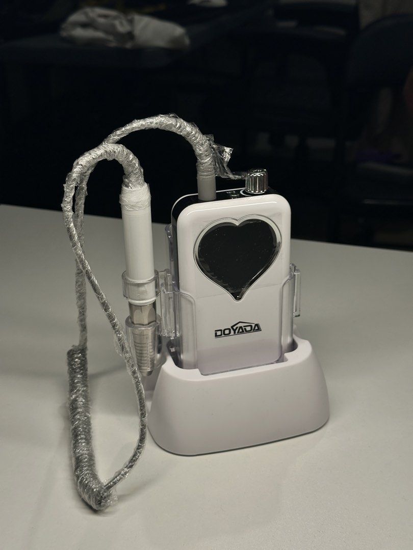 DOYADA Brushless Nail Drill (Category: Hands & Nails) located in Quezon City. Submitted by luc1enne (Listing ID 1467989634, Image 1). Description: - Bought just recently - No damages - Inclusions: Complete set with box, base dock, handpiece, charging cable, and user manual.