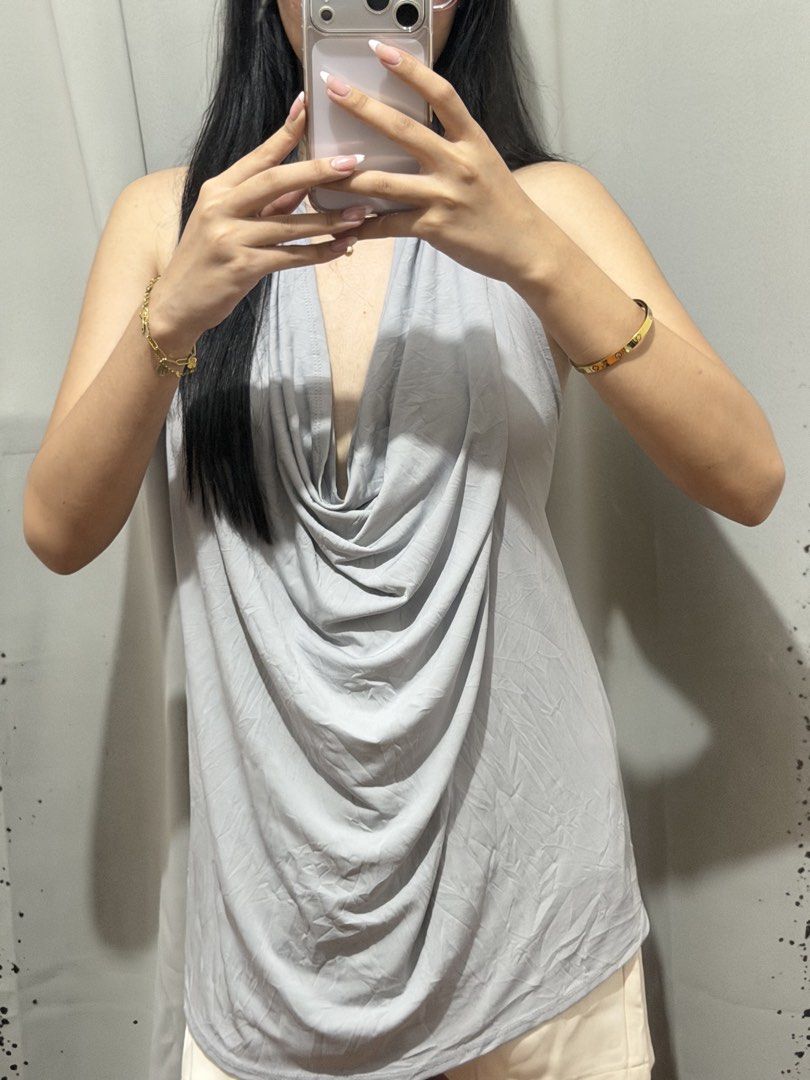Draped Neck Backless Top (Category: Sleeveless) located in Lucena. Submitted by lexshiine (Listing ID 1468033743, Image 3). Description: size: m-l MOP: MariBank/GoTyme MOD: J&T.
