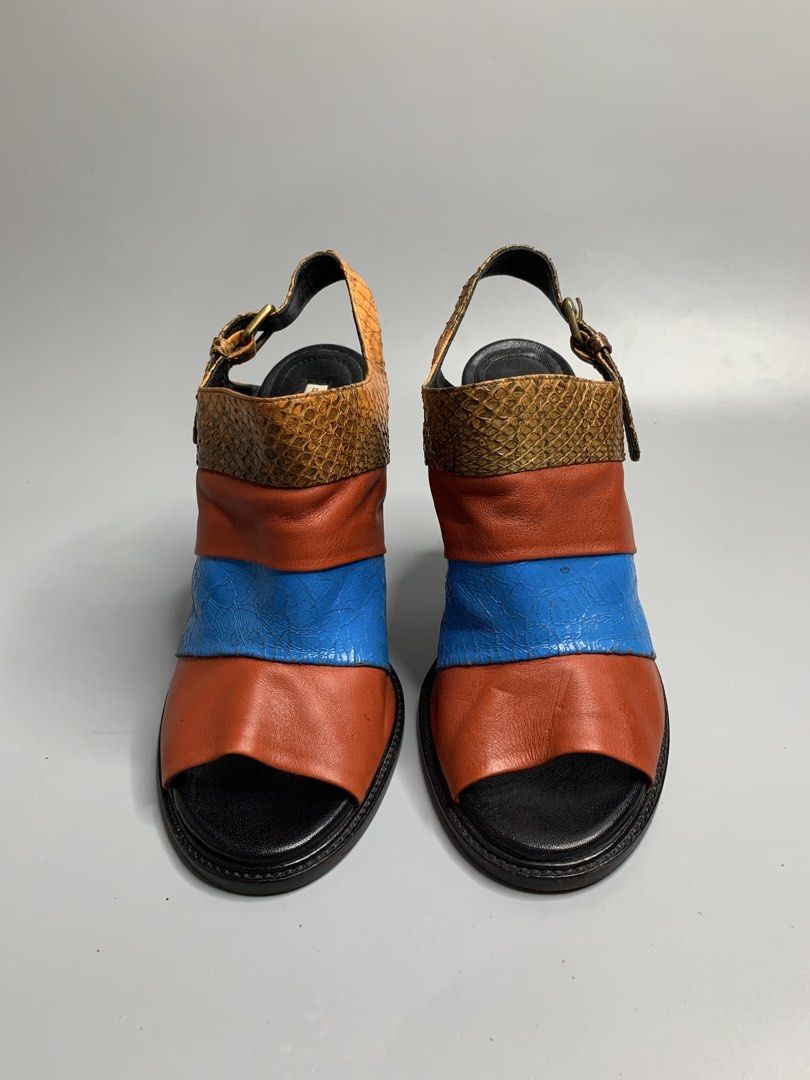 Dries Van Note (Category: Heels) located in Binan City. Submitted by disqualified_but_undefeated (Listing ID 1468009372, Image 3). Description: Dries Van Noten Snake Skin Slingback Sandals 2011 Runway Collection Fall Winter 2011/ FW11 Womens Size- 39.5 In Good Condition •No Inclusions •Pair Only Please Check Detailed Photos Posted For Your Reference Thankyou!!! •Dries Van Noten Colorblock Snake Skin Slingback Sandals. •Originally debuted as part 