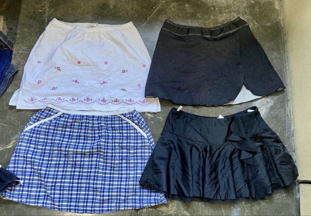 DRIFIT MINI SKIRTS (Category: Skirts) located in Quezon City. Submitted by patty_3. (Listing ID 1467847361, Image 1). Description: 🌸🧡 4Xs Thrift Finds 🧡🌸 Check out my reviews & legitimacy from this account and on Facebook — shop with confidence! 💯✨ 🛍️ Excellent Used Condition (EUC) pieces you’ll love 💕 💸 Prices start at just ₱50 and nothing above ₱500! 🌸 Affordable fashion, guaranteed quality 🌸 👉 Shop smart, shop THRIFT! 🧡🌸.