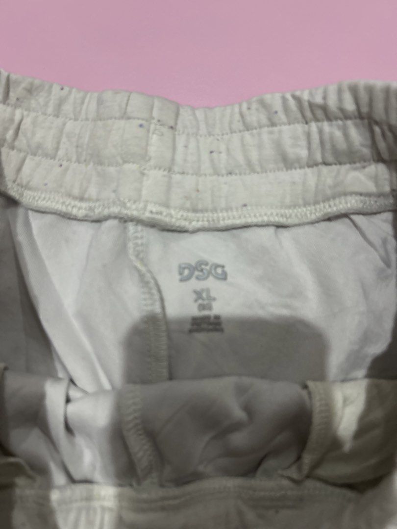 DSG Active Short (Category: Activewear) located in Manila. Submitted by chen_clybelles (Listing ID 1467952660, Image 2). Description: .
