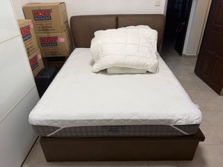 (Category: ) located in . Submitted by natyoong (Listing ID 1467943163, Image 1). Description: .