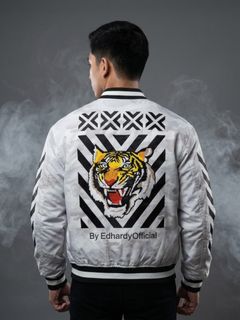 (Category: ) located in . Submitted by wgapparel (Listing ID 1468015138, Image 1). Description: .