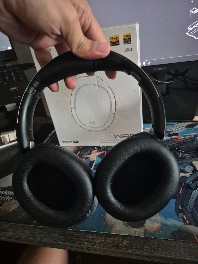 Edifier W800BT Plus Wireless Noise Cancelling Headphones (Category: Headphones & Headsets) located in Manila. Submitted by johnpaulms90364 (Listing ID 1467869568, Image 3). Description: Used for only 2 months - with original box - original cord - original pouch No damages No issue Noice cancelling is working Gagamitin nalang Unli testing sa meet up - Good for music - Good for calls - Good for gaming RFS: Mas prefer IEM Selling Only Meet ups - Rob