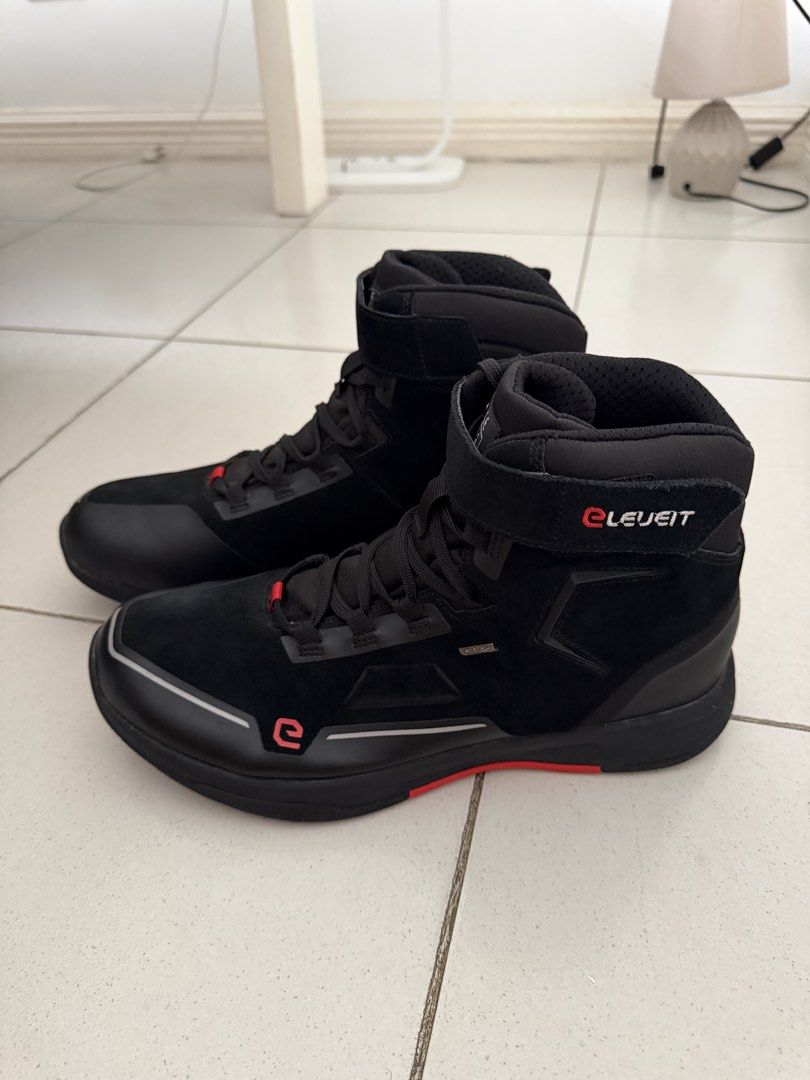 Eleveit Nirvana Riding Boots (Category: Boots) located in Pasig City. Submitted by joninasb (Listing ID 1467930331, Image 3). Description: - Brand: Eleveit Riding Boots - Condition: Like new, soles show zero wear - Protection: Reinforced toe caps and side protective panels - Material: Durable suede and synthetic upper Size US 10 Used less than 5x Selling for 4,500 (Brandnew is 8k +) .