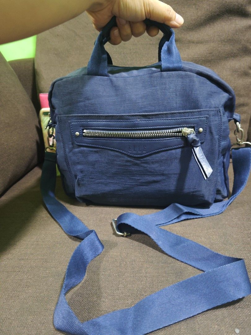 Elle hand/sling bag (Category: Cross-body Bags) located in Pili. Submitted by zaneombao03491 (Listing ID 1467985768, Image 1). Description: .