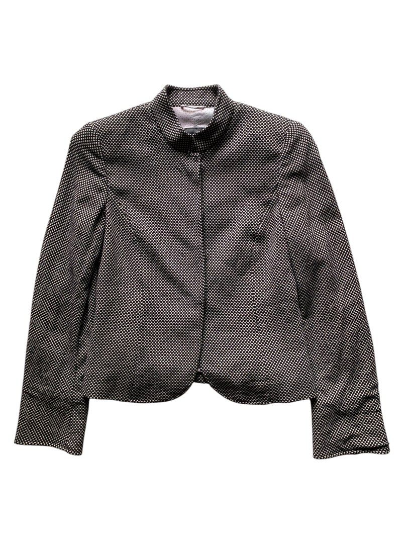 Emporio Armani - Collarless Blazer Jacket (Category: Coats, Jackets and Outerwear) located in Puerto Princesa. Submitted by rrugsgallery (Listing ID 1467916031, Image 1). Description: Emporio Armani - Collarless Blazer Jacket Tagged Size: Medium Dimensions Length: 23 Width: 18 Condition: Excellent Color rate: 9.3 Flaws: Gently Used.
